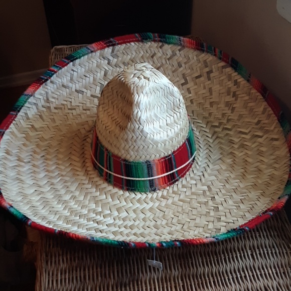 handmade Accessories - NWT SOMBRERO